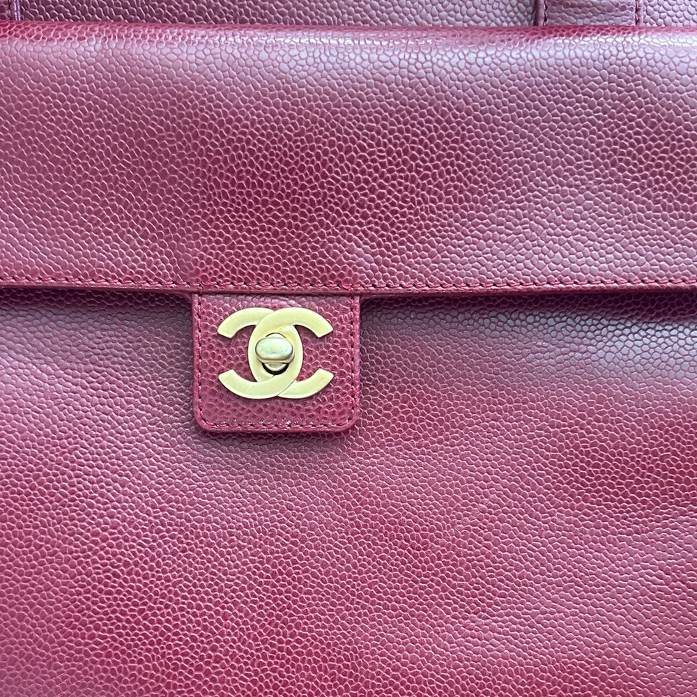 CHANEL Deep Red Leather Tote - Picture 2 of 12
